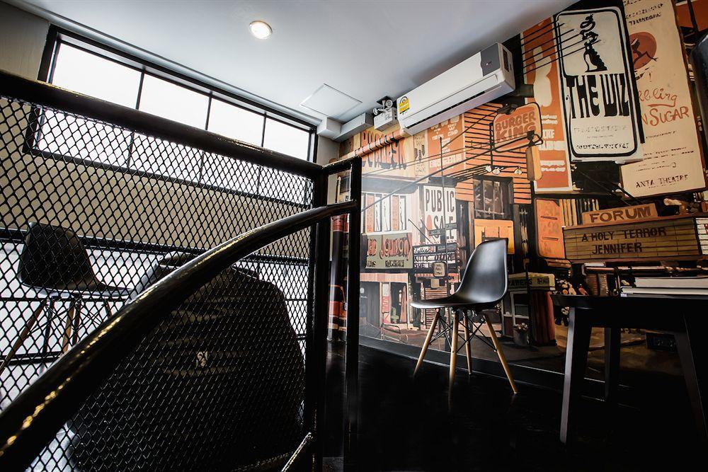 The Blocks Hostel Sukhumvit 10 Bangkok Exterior photo